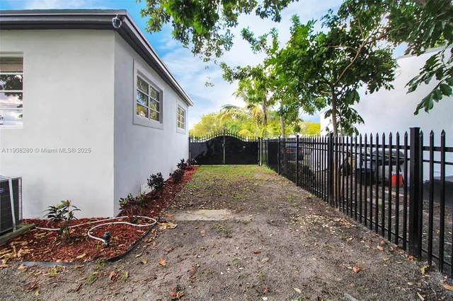 $569,000 | 1130 Northwest 91st Street, Miami, FL 33150