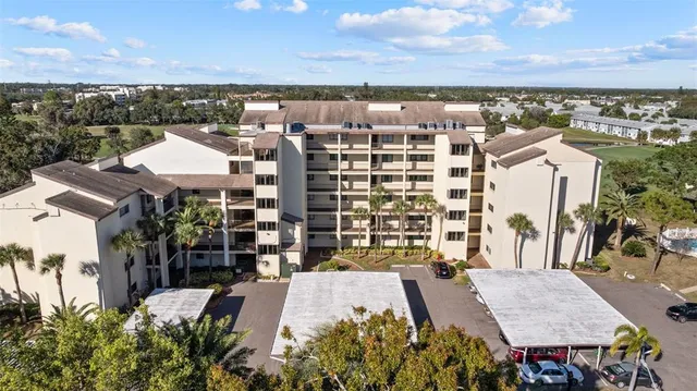 $255,000 | 700 Starkey Road, Unit 312, Largo, FL 33771
