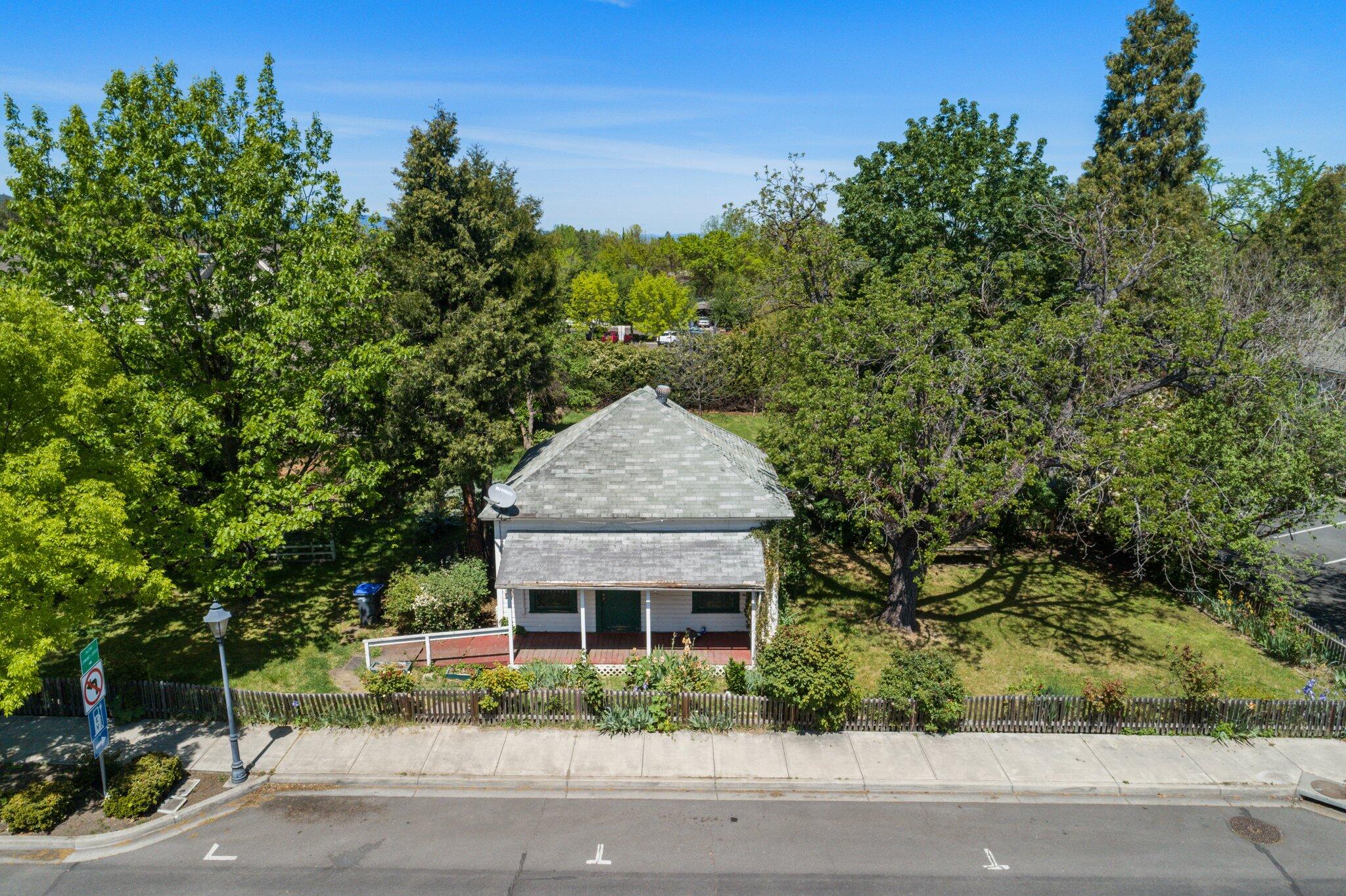 202 East Main Street Talent, OR 97540 - Photo 2 of 22 2-web-or-mls-DJI_0097