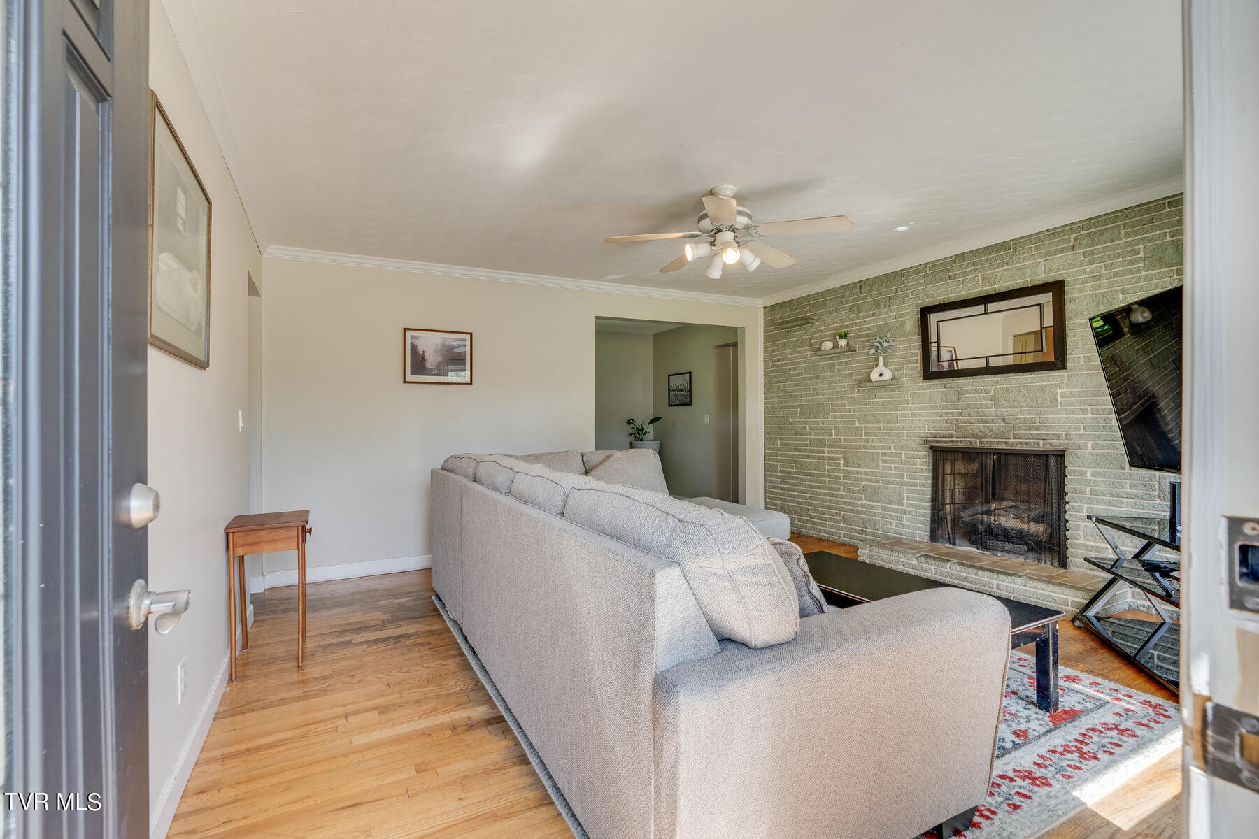 153 Greendale Road Johnson City, TN 37601 - Photo 5 of 41 004