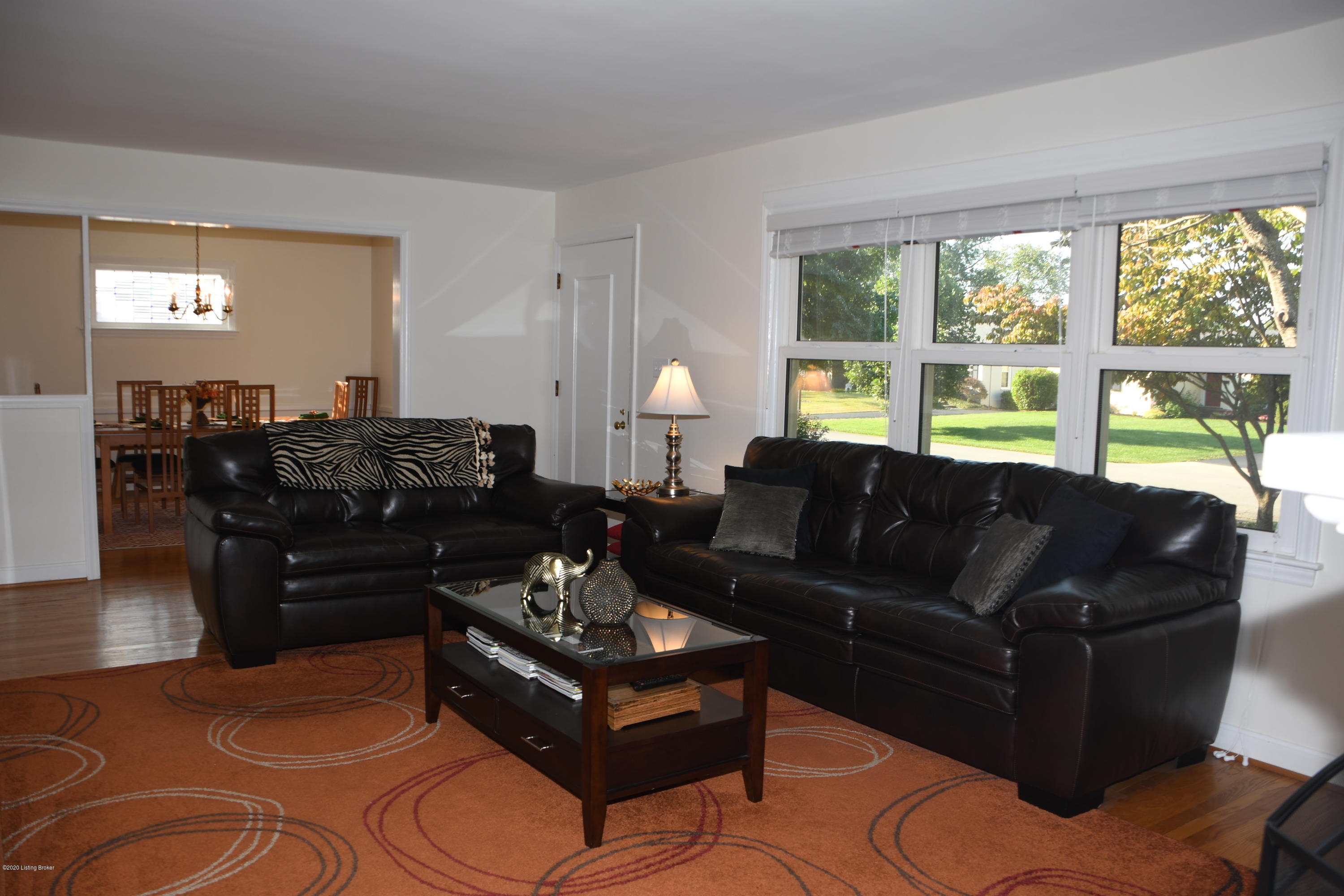 721 Indian Ridge Road Louisville, KY 40207 - Photo 6 of 21 Family Room2