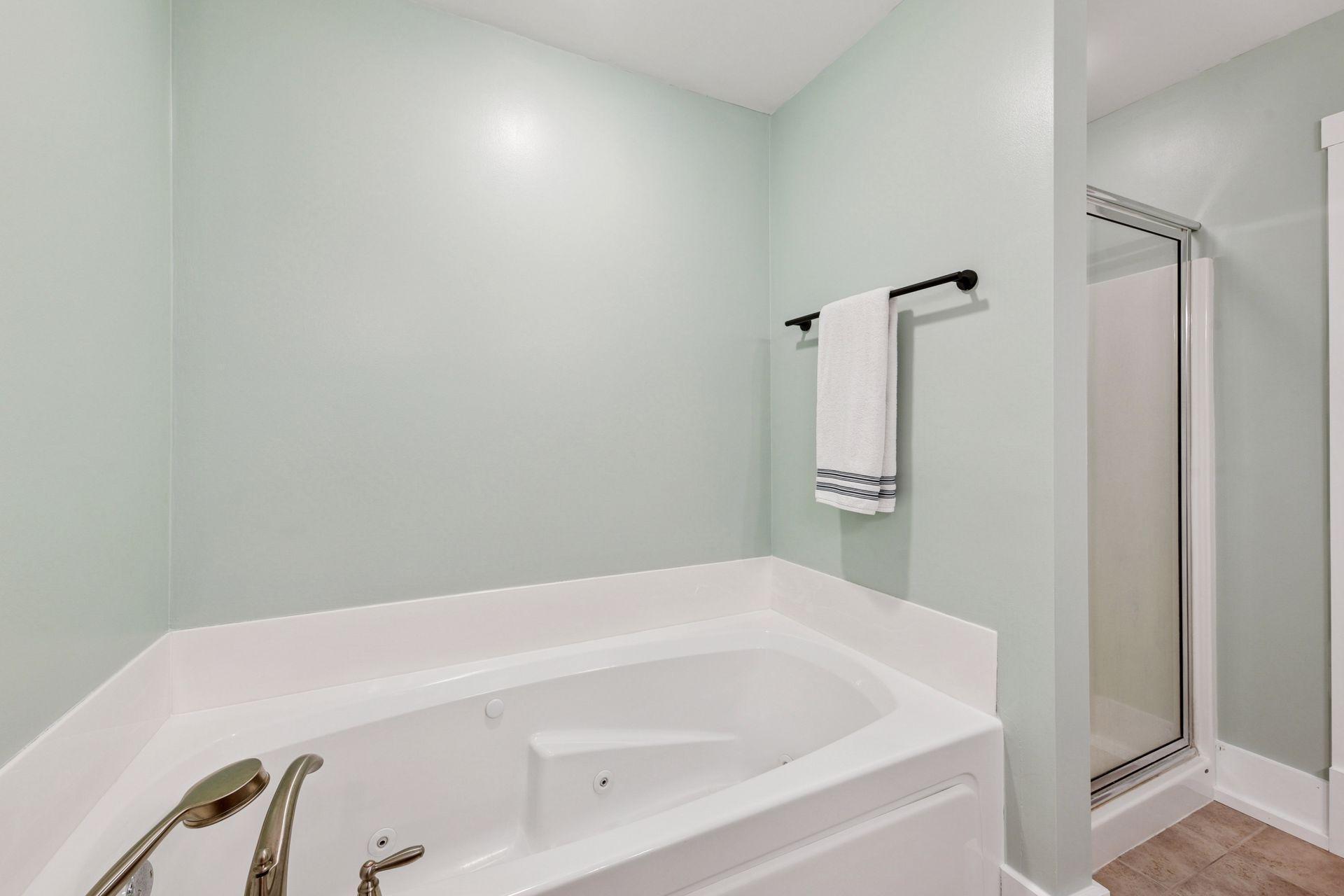 1924 Shamrock Place Chaska, MN 55318 - Photo 24 of 33