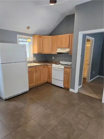 $1,250 | 1 Boss Road, Unit 3, Foster, RI 02825