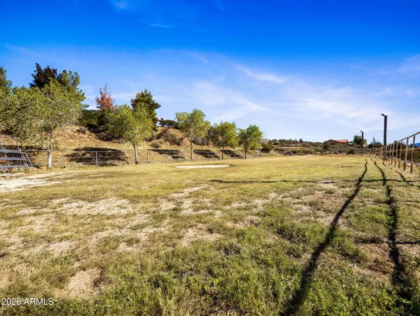 $625,000 | 17827 Tawny Lane, Peeples Valley, AZ 86332