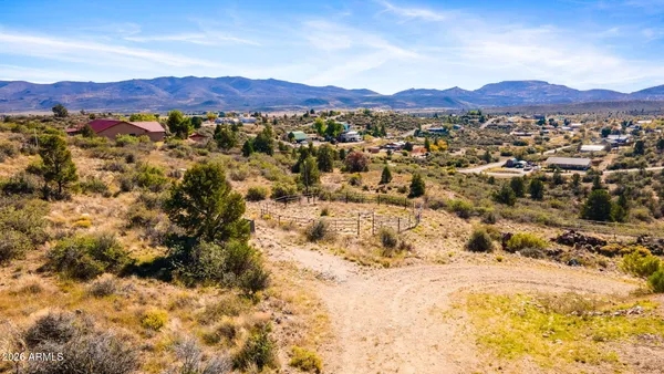 $625,000 | 17827 Tawny Lane, Peeples Valley, AZ 86332