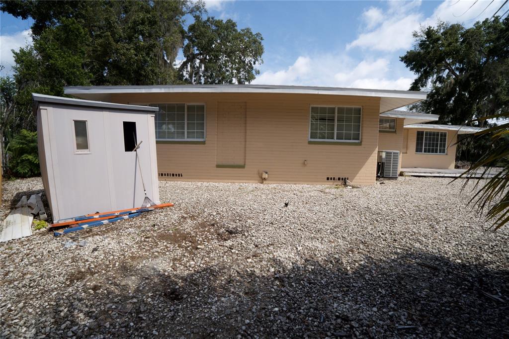 905 Southwest 8th Avenue Gainesville, FL 32601 - Photo 6 of 31