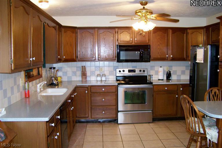 440 West Comet Road Clinton, OH 44216 - Photo 8 of 25
