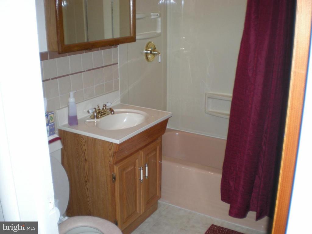 1743 Sammar Road Lancaster, PA 17601 - Photo 16 of 22