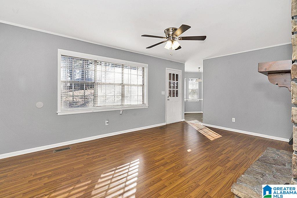 1329 Highpoint Terrace Birmingham, AL 35235 - Photo 5 of 19