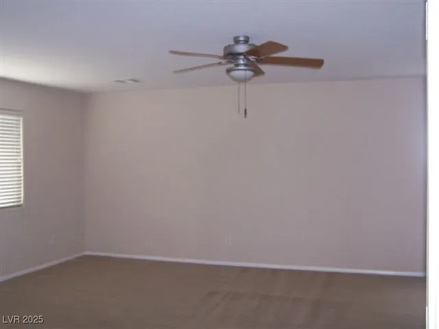 $2,745 | 283 Maddelena Avenue, Las Vegas, NV 89183