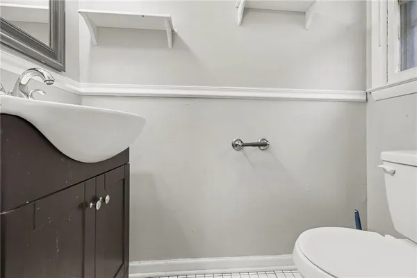 $214,900 | 4937 Overton Avenue, Kansas City, MO 64133