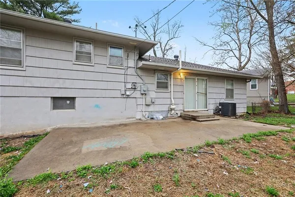 $214,900 | 4937 Overton Avenue, Kansas City, MO 64133