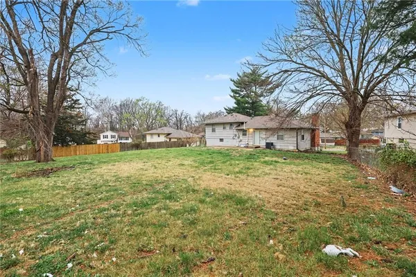 $214,900 | 4937 Overton Avenue, Kansas City, MO 64133