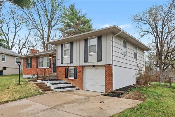 $214,900 | 4937 Overton Avenue, Kansas City, MO 64133