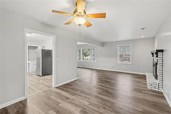 $214,900 | 4937 Overton Avenue, Kansas City, MO 64133