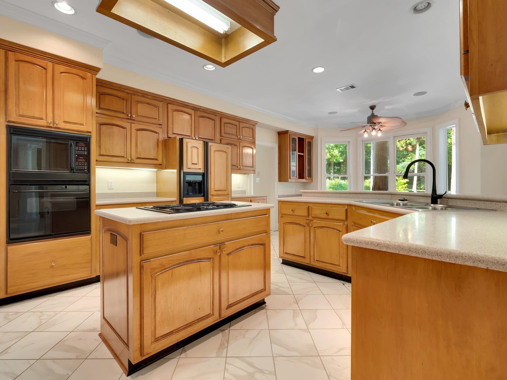4891 Highgrove Road Tallahassee, FL 32309 - Photo 4 of 28 Gallery Image 4