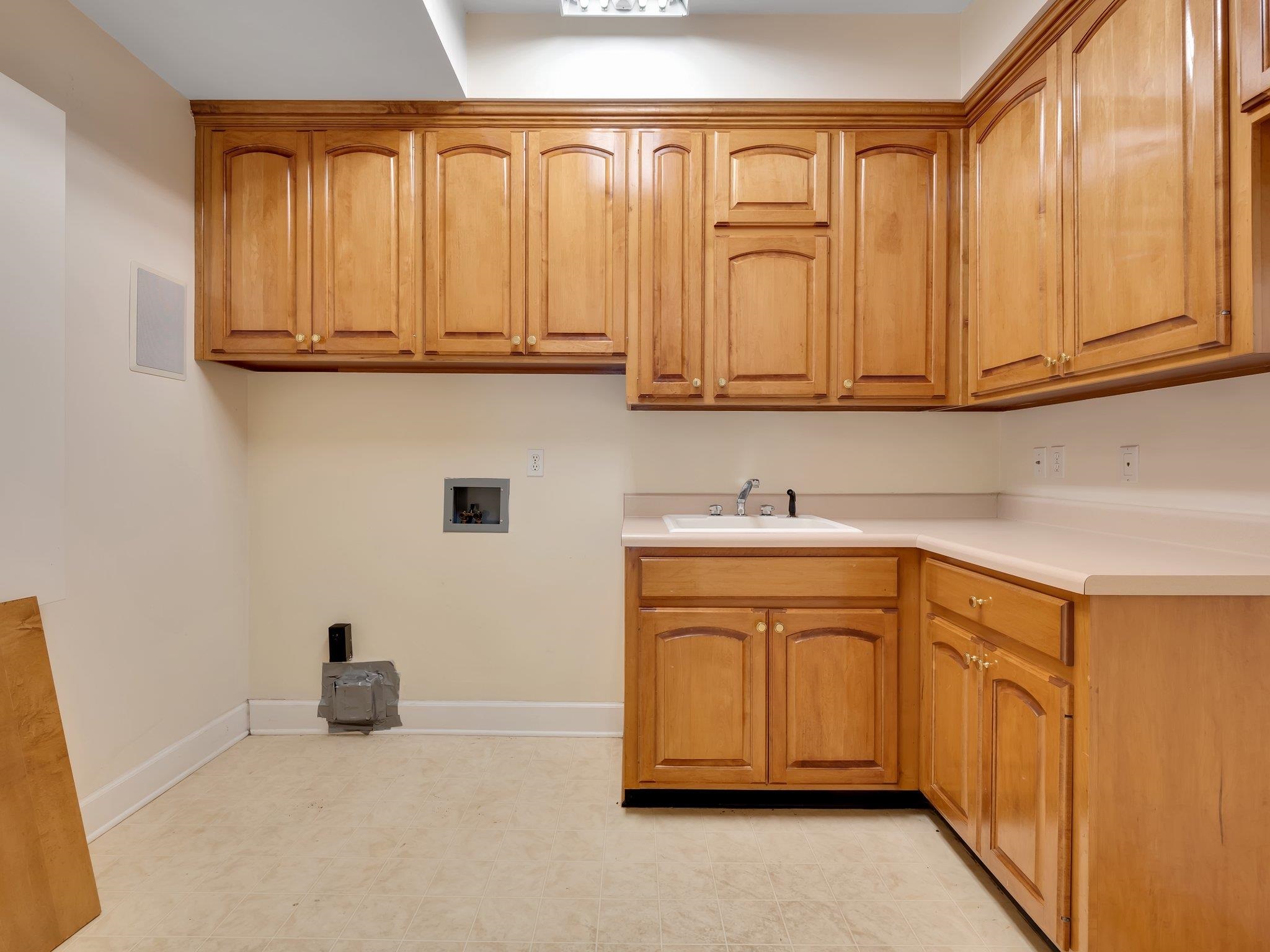 4891 Highgrove Road Tallahassee, FL 32309 - Photo 8 of 28 Gallery Image 8