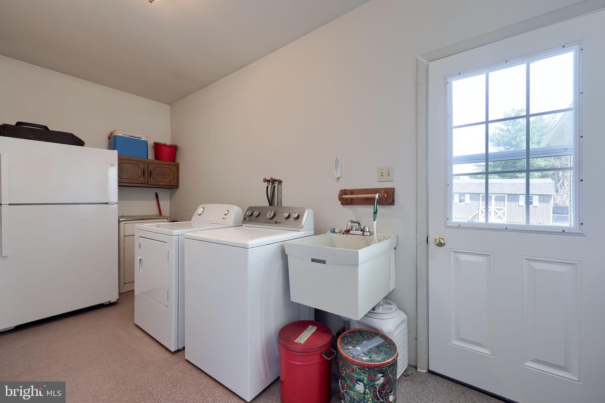 17 Hollander Road Gordonville, PA 17529 - Photo 36 of 37 Gallery Image 36