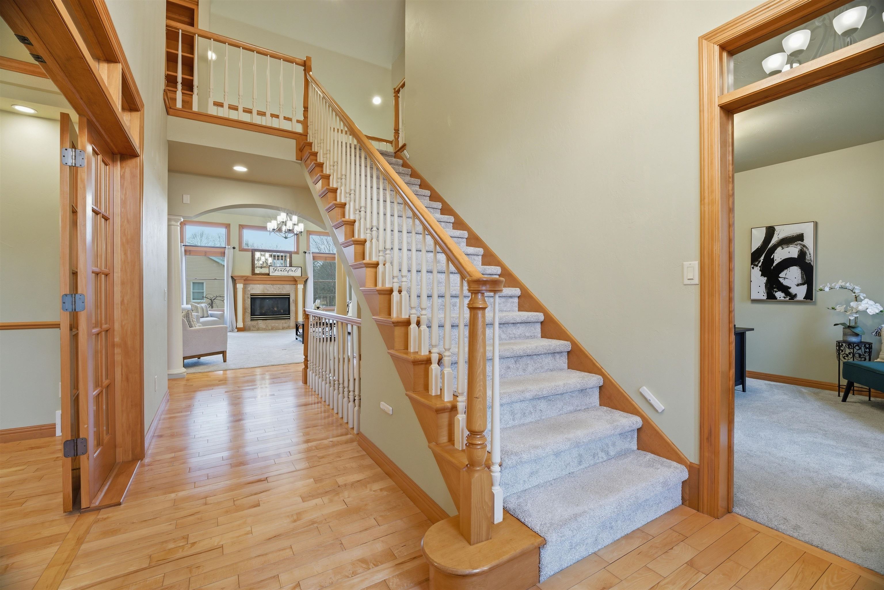 3020 East Fallcreek Lane Appleton, WI 54913 - Photo 2 of 52