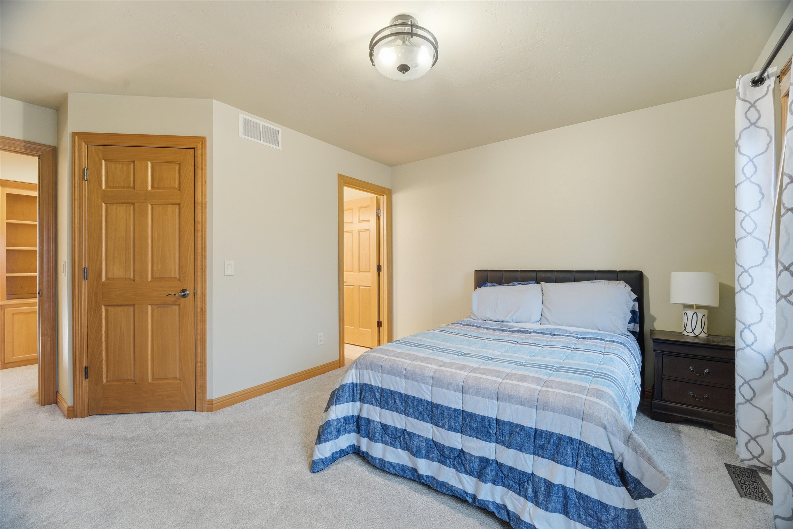 3020 East Fallcreek Lane Appleton, WI 54913 - Photo 27 of 52