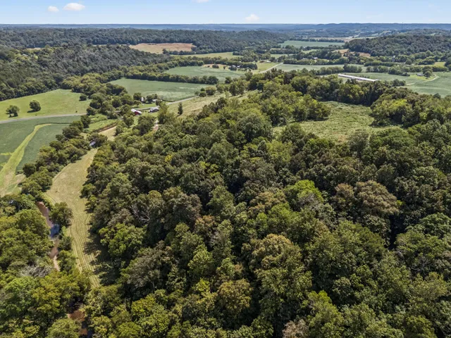 $594,900 | 4951 Weakley Creek Road, Lawrenceburg, TN 38464