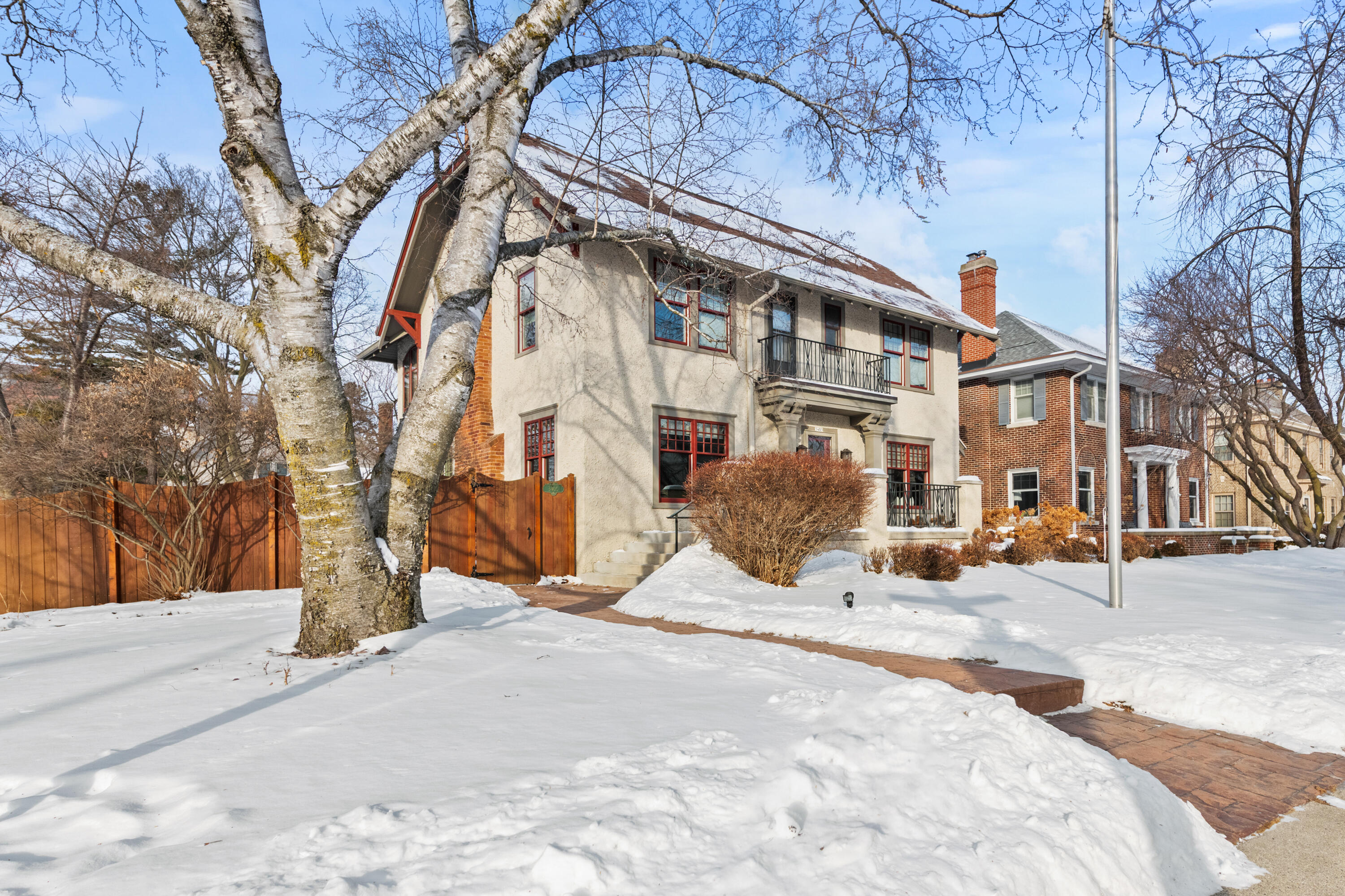 3405 North Hackett Avenue Milwaukee, WI 53211 - Photo 59 of 73 Great Curb Appeal