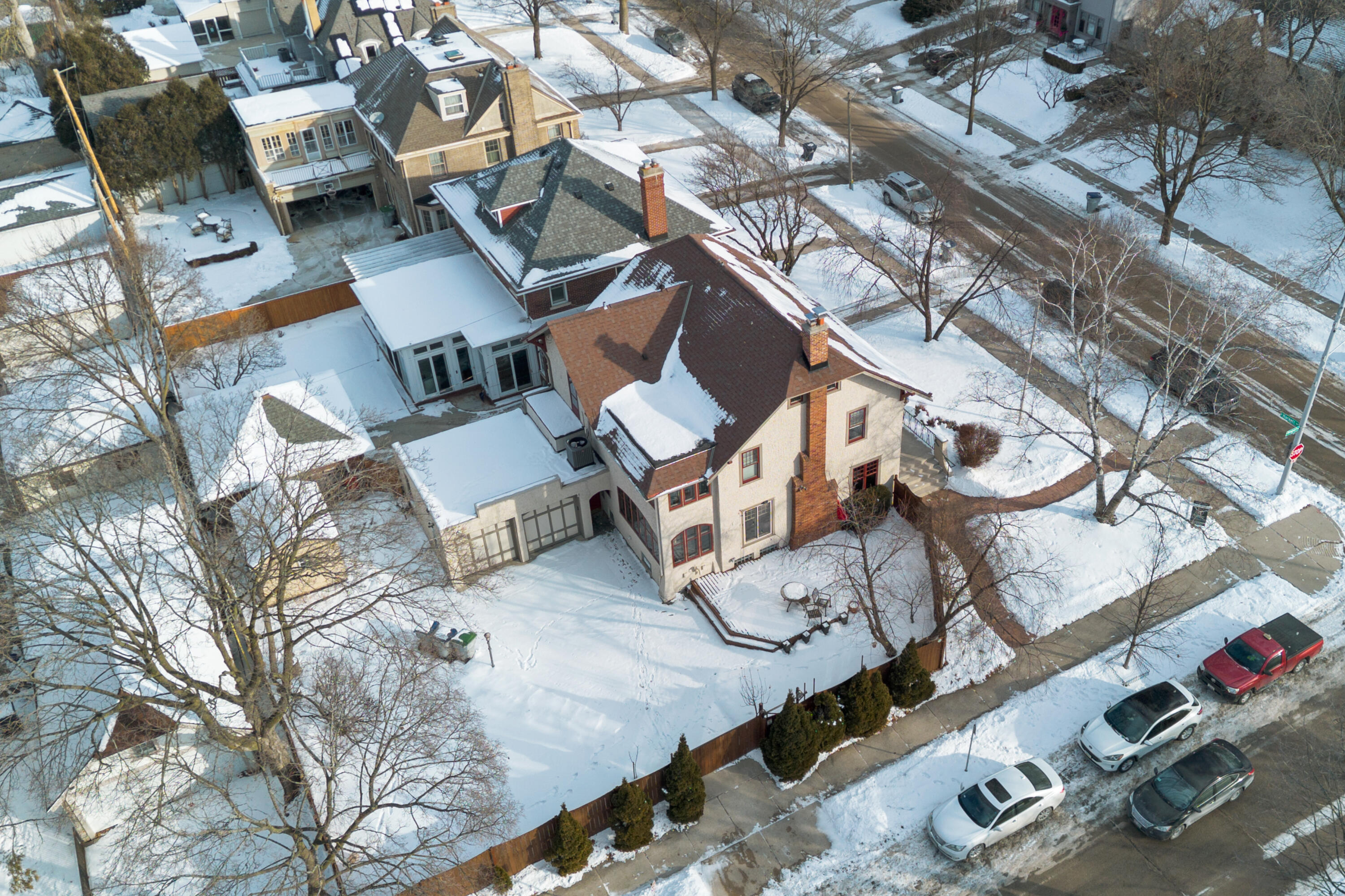 3405 North Hackett Avenue Milwaukee, WI 53211 - Photo 68 of 73 Aerial View