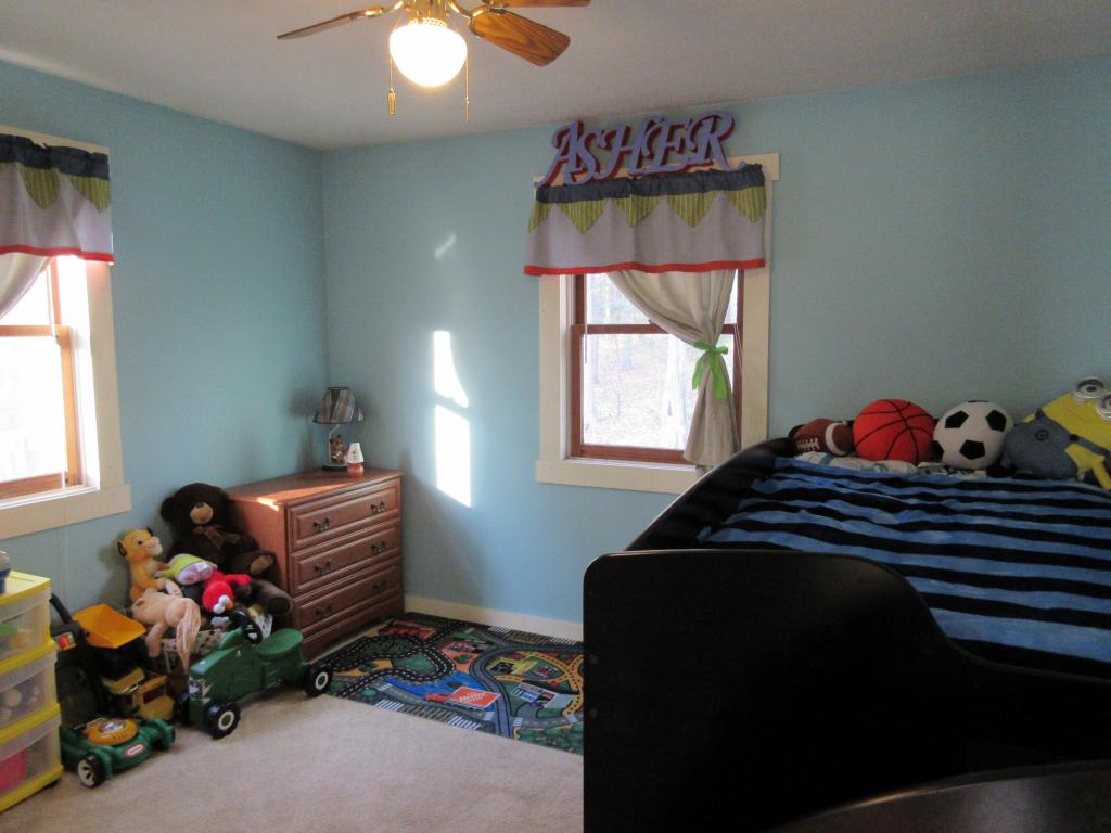 52 Oakwood Road Farmington, NH 03835 - Photo 13 of 19
