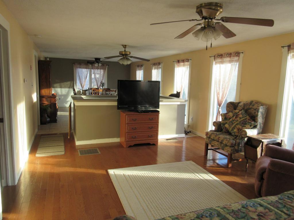 52 Oakwood Road Farmington, NH 03835 - Photo 10 of 19