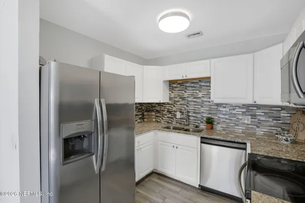 $124,000 | 4325 Plaza Gate Lane South, Unit 201, Jacksonville, FL 32217