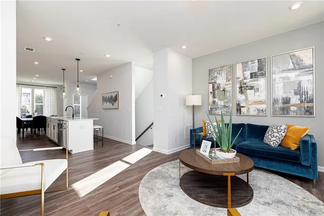 $394,990 | 365 Skylar Court Southeast, Atlanta, GA 30312