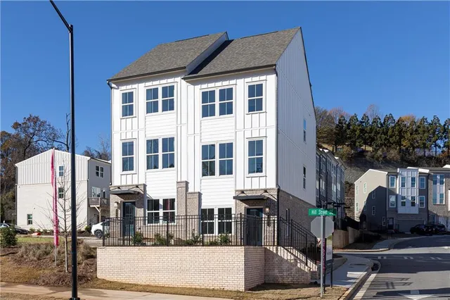 $394,990 | 365 Skylar Court Southeast, Atlanta, GA 30312
