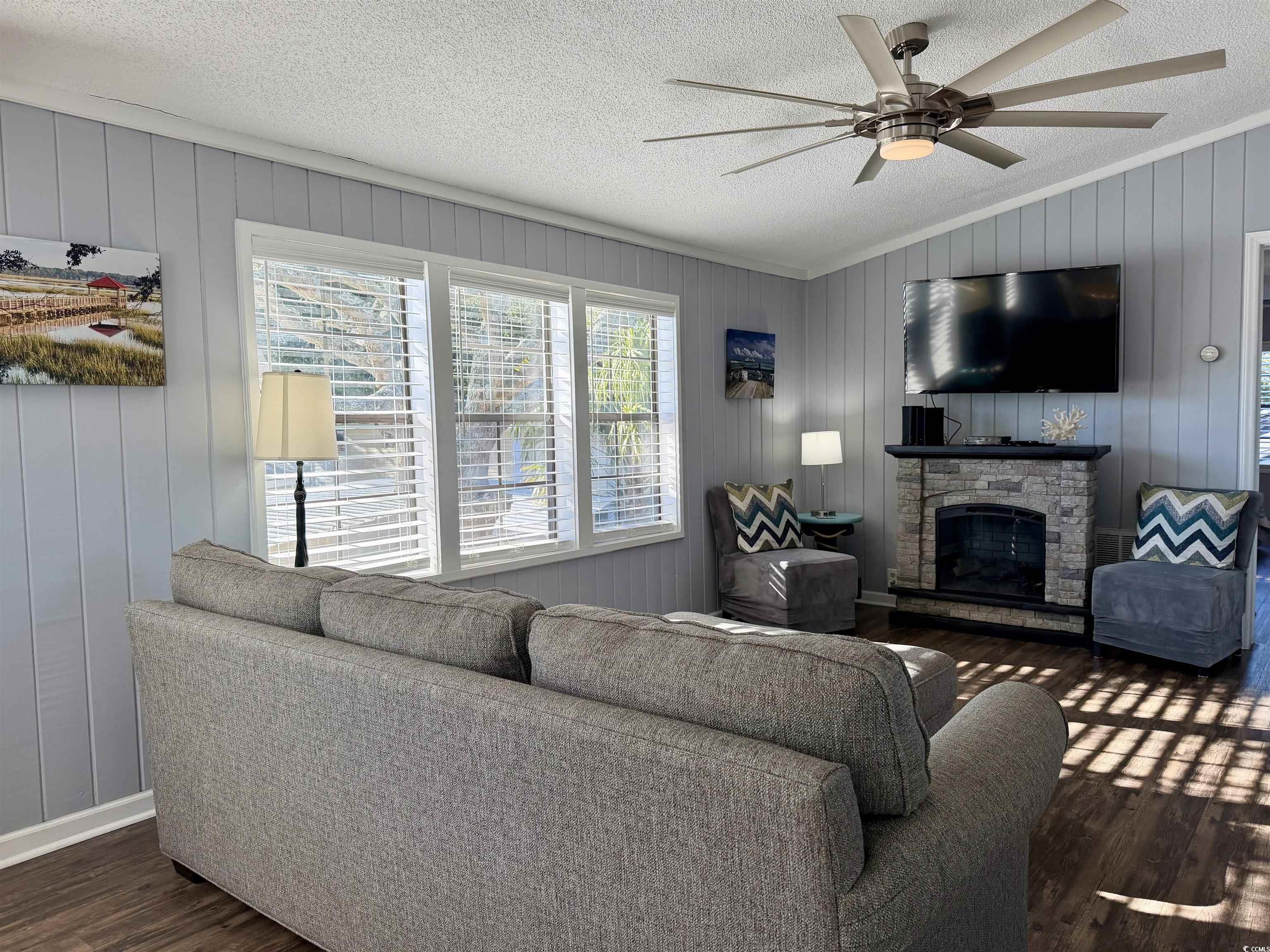 2027 Lark Surfside Beach, SC 29575 - Photo 7 of 44