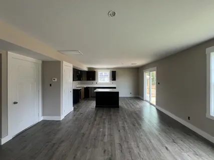 $324,400 | 331 Cardinal Crk Drive, Clarksville, TN 37040
