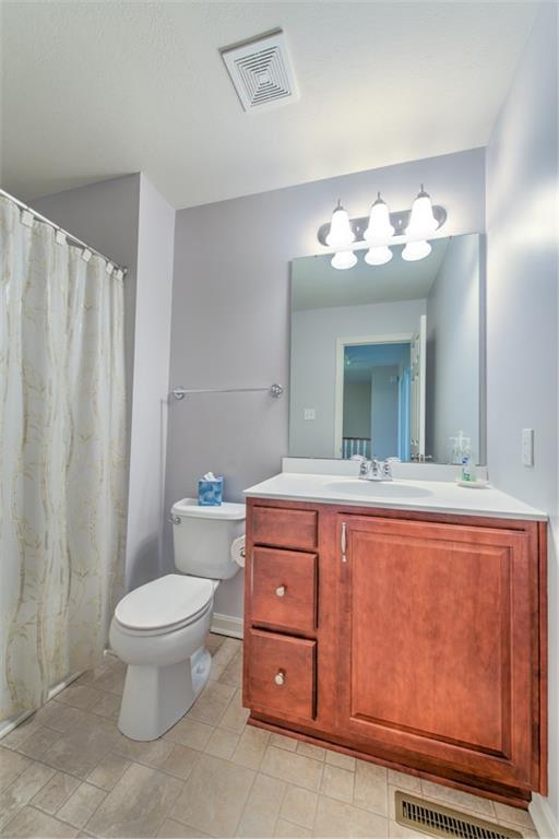 85 Castle View Drive McKees Rocks, PA 15136 - Photo 13 of 16