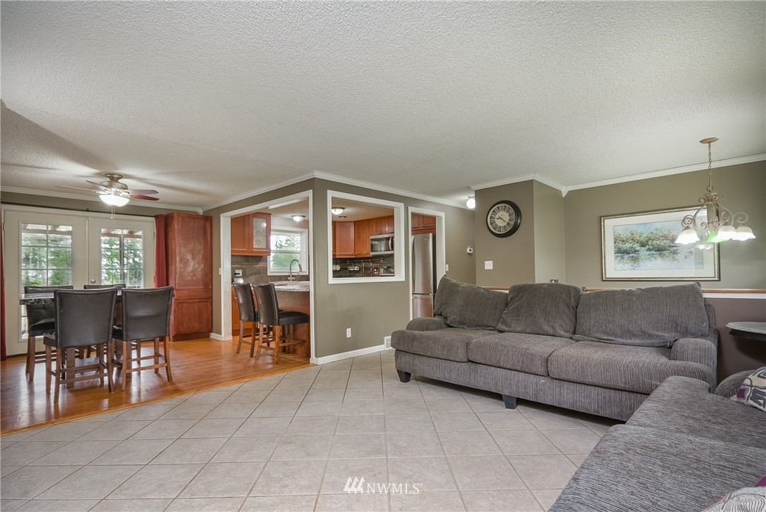 260 Valley Road Oak Harbor, WA 98277 - Photo 4 of 25 Gallery Image 4