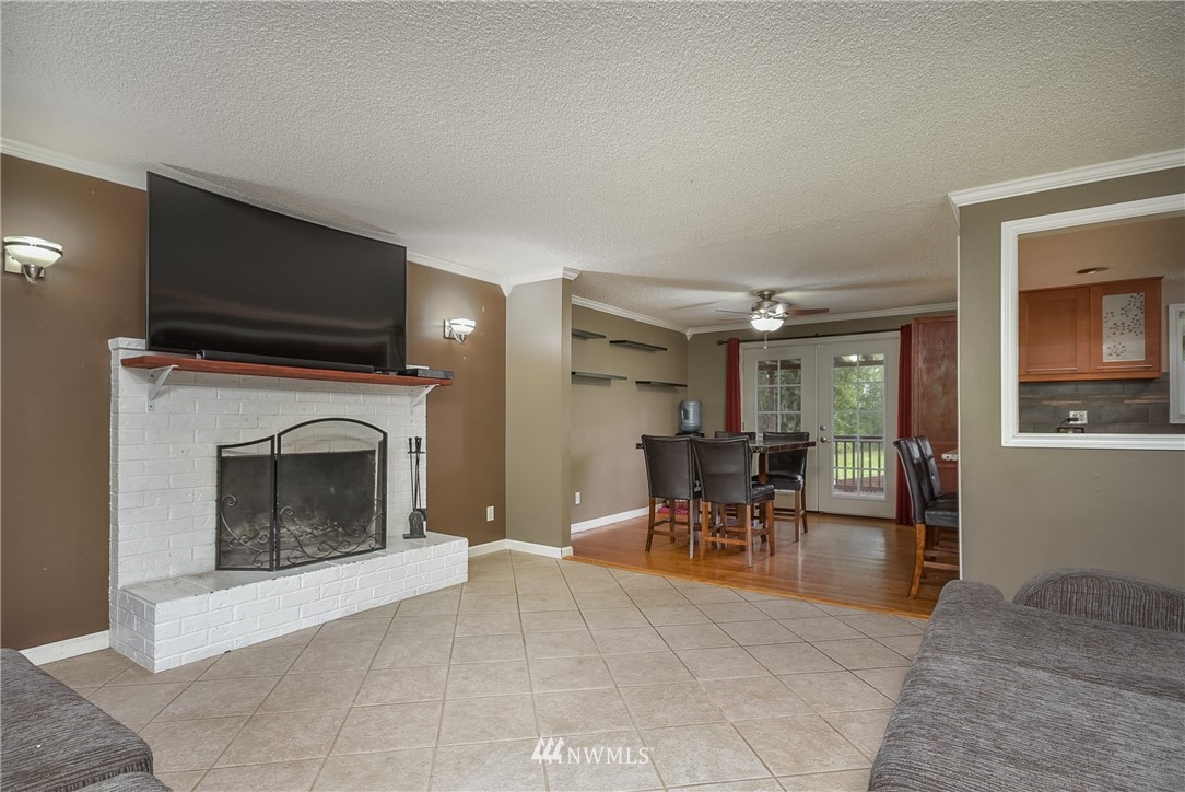 260 Valley Road Oak Harbor, WA 98277 - Photo 5 of 25 Gallery Image 5
