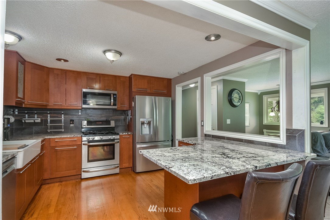 260 Valley Road Oak Harbor, WA 98277 - Photo 8 of 25 Gallery Image 8
