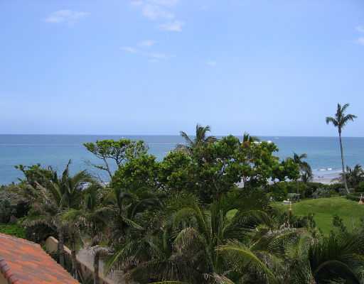400 South Ocean Boulevard, Unit R17 Boca Raton, FL 33432 - Photo 18 of 32 VIEW TO OCEAN