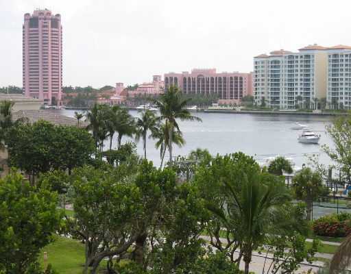 400 South Ocean Boulevard, Unit R17 Boca Raton, FL 33432 - Photo 19 of 32 INTRACOASTAL VIEW