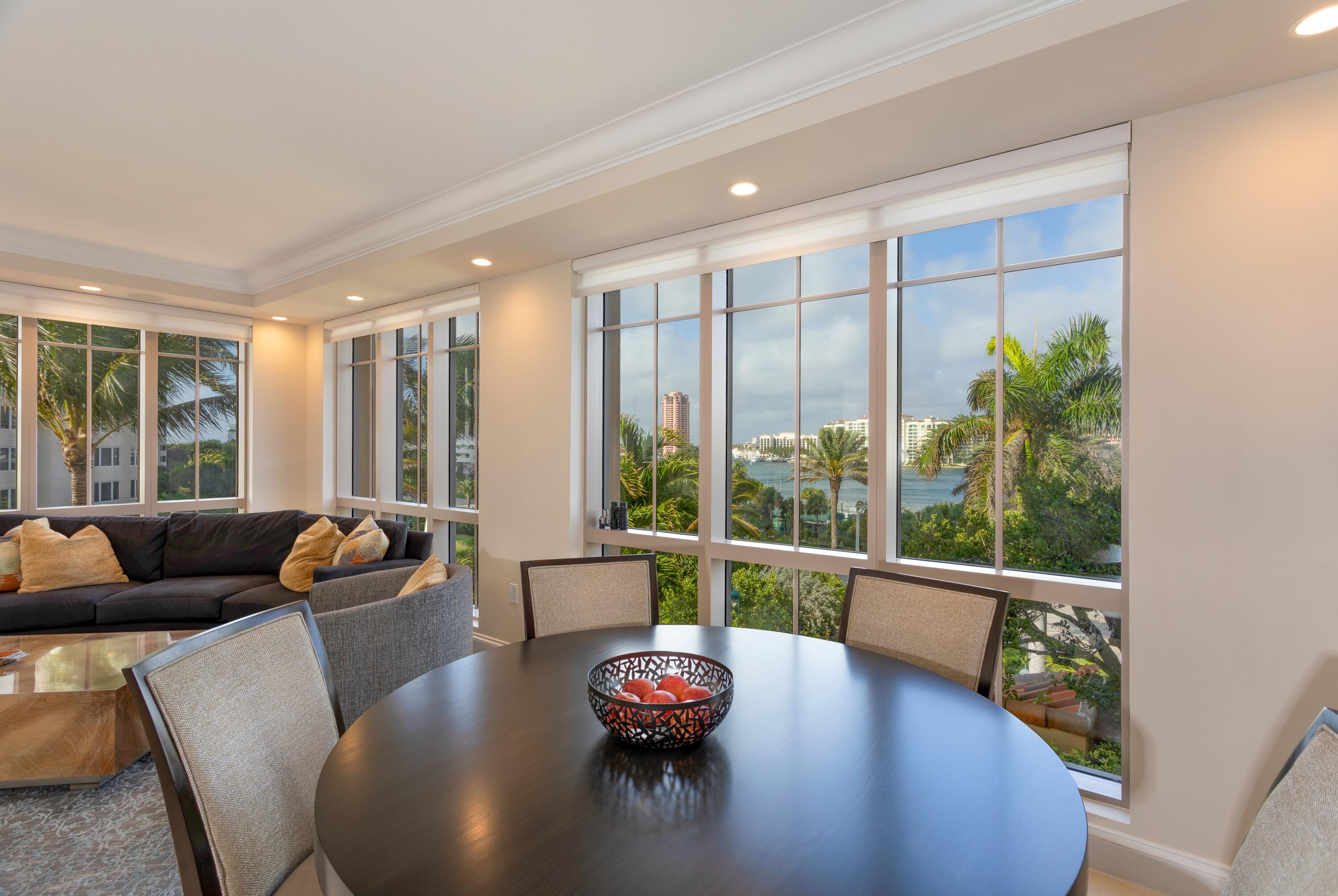 400 South Ocean Boulevard, Unit R17 Boca Raton, FL 33432 - Photo 3 of 32 GREAT ROOM