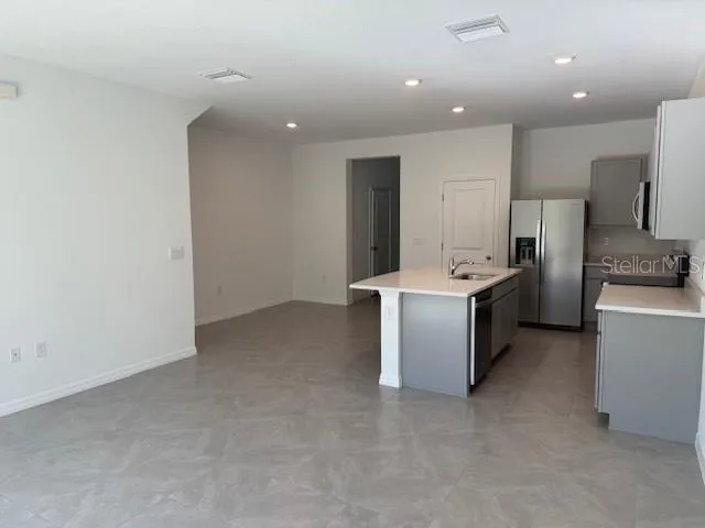 $2,600 | 581 Mangrove Shade Circle, Apollo Beach, FL 33572