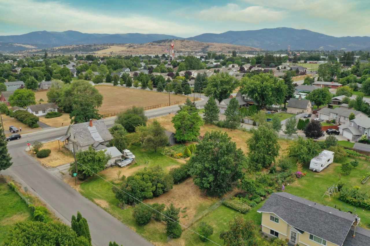 1929 North Barker Road Spokane Valley, WA 99016 - Photo 19 of 23 Gallery Image 19