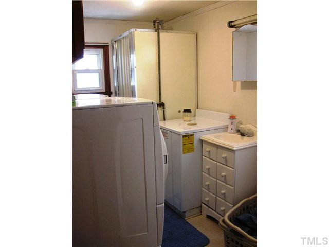 518 Hawkins Road Selma, NC 27576 - Photo 10 of 21 Gallery Image 10