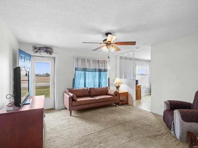 $109,900 | 1124 East 4th Street, Mount Vernon, IN 47620