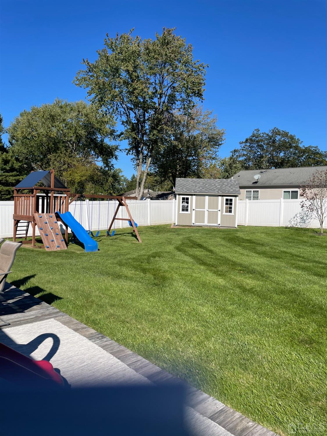 22 Cambridge Road Kendall Park, NJ 08824 - Photo 23 of 28 Gallery Image 23