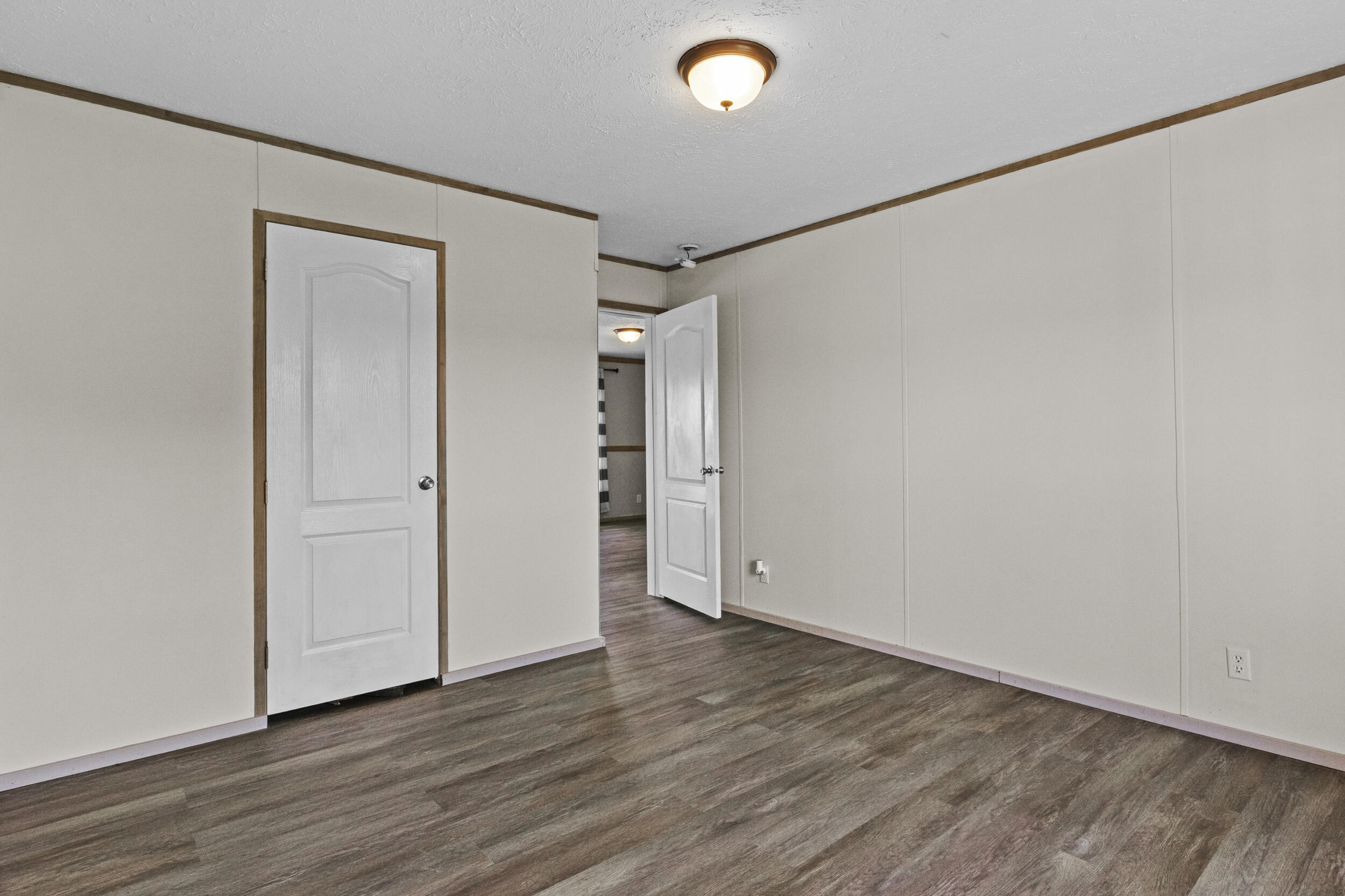 3003 North Middletown Road Paris, KY 40361 - Photo 25 of 45 Bedroom 1