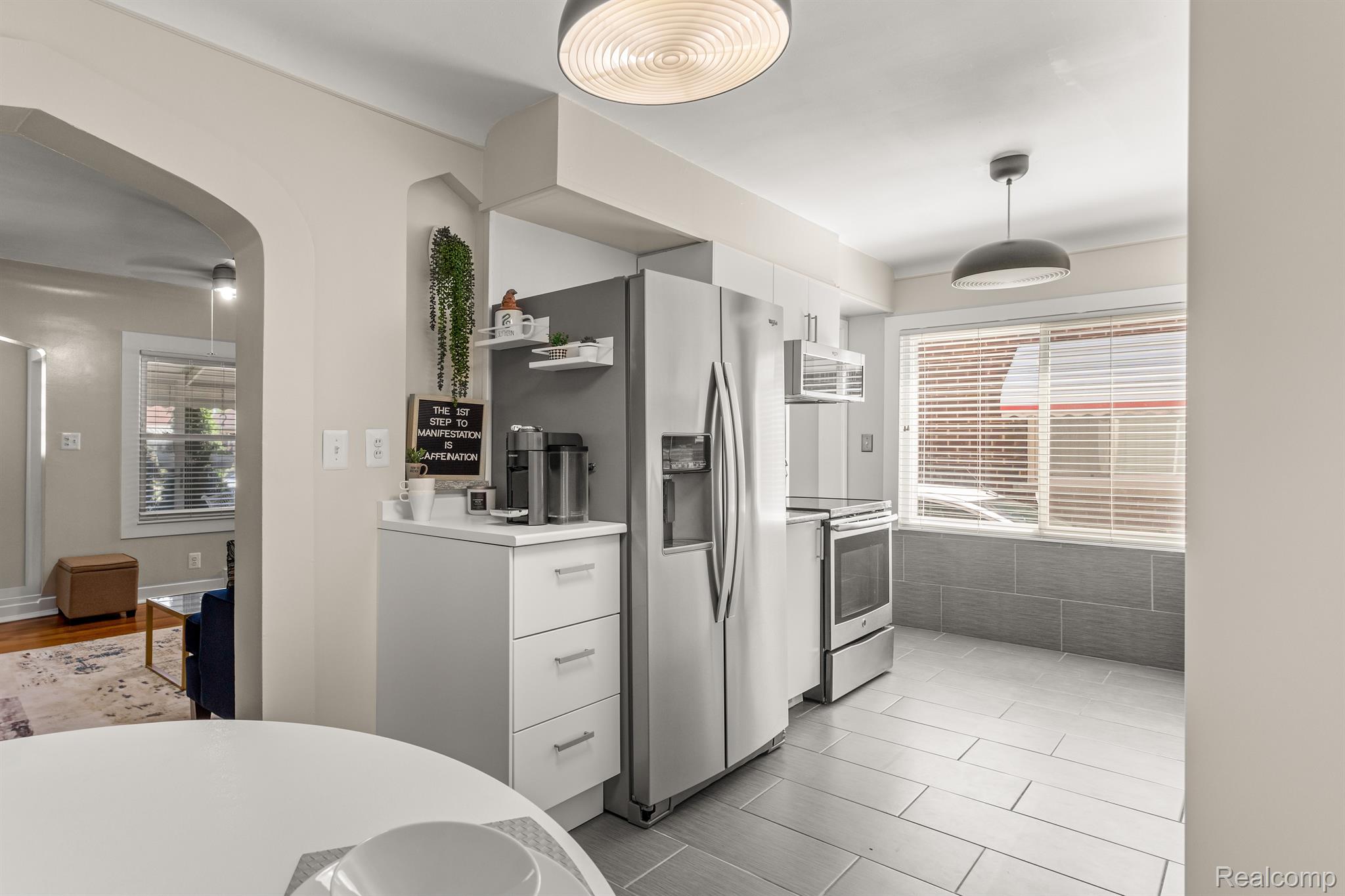 5453 Chase Road Dearborn, MI 48126 - Photo 13 of 32 Gallery Image 13