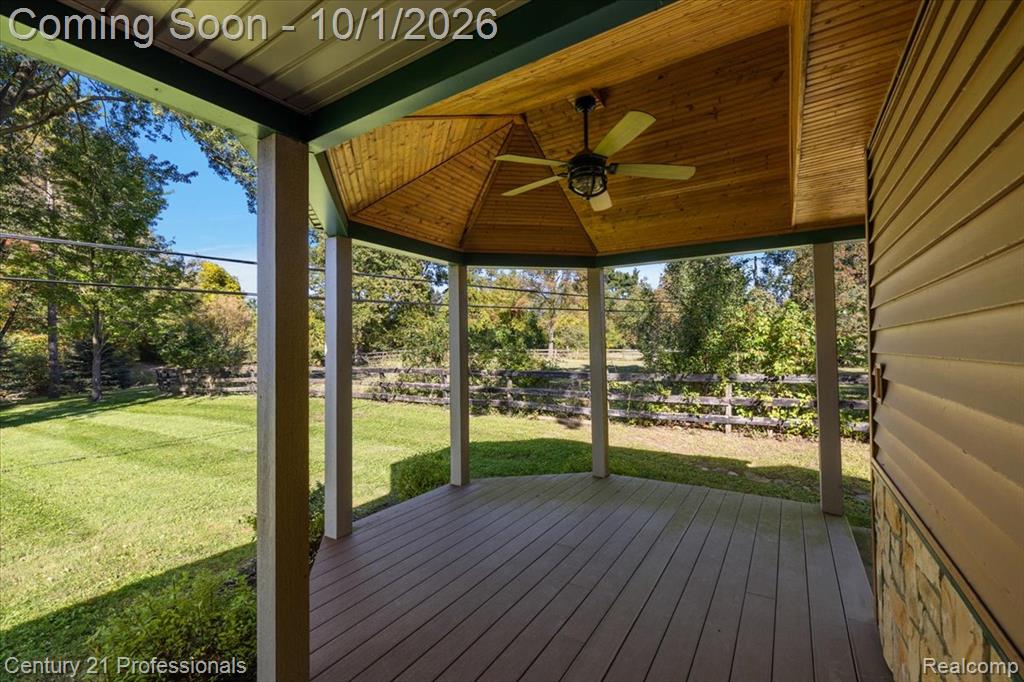 8380 Pine Knob Road Clarkston, MI 48348 - Photo 25 of 33 Gallery Image 25