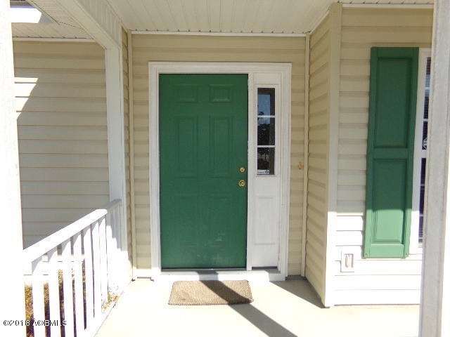 125 Ridgeland Lakes Drive Ridgeland, SC 29936 - Photo 7 of 41 102_8287